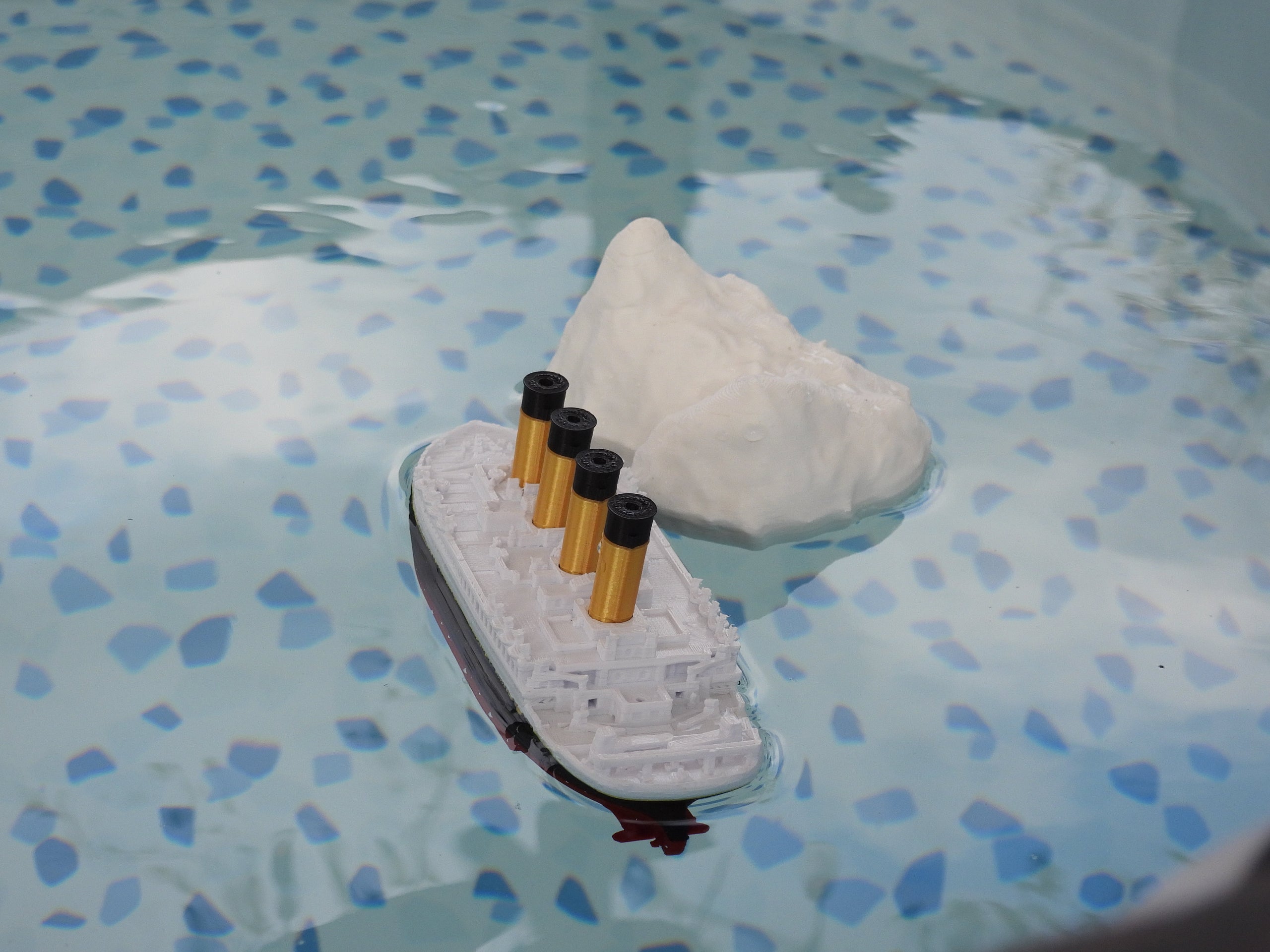 Floating Titanic Bathtub Boat by TheRoller3d Titanic Toy Kid Tested Approved