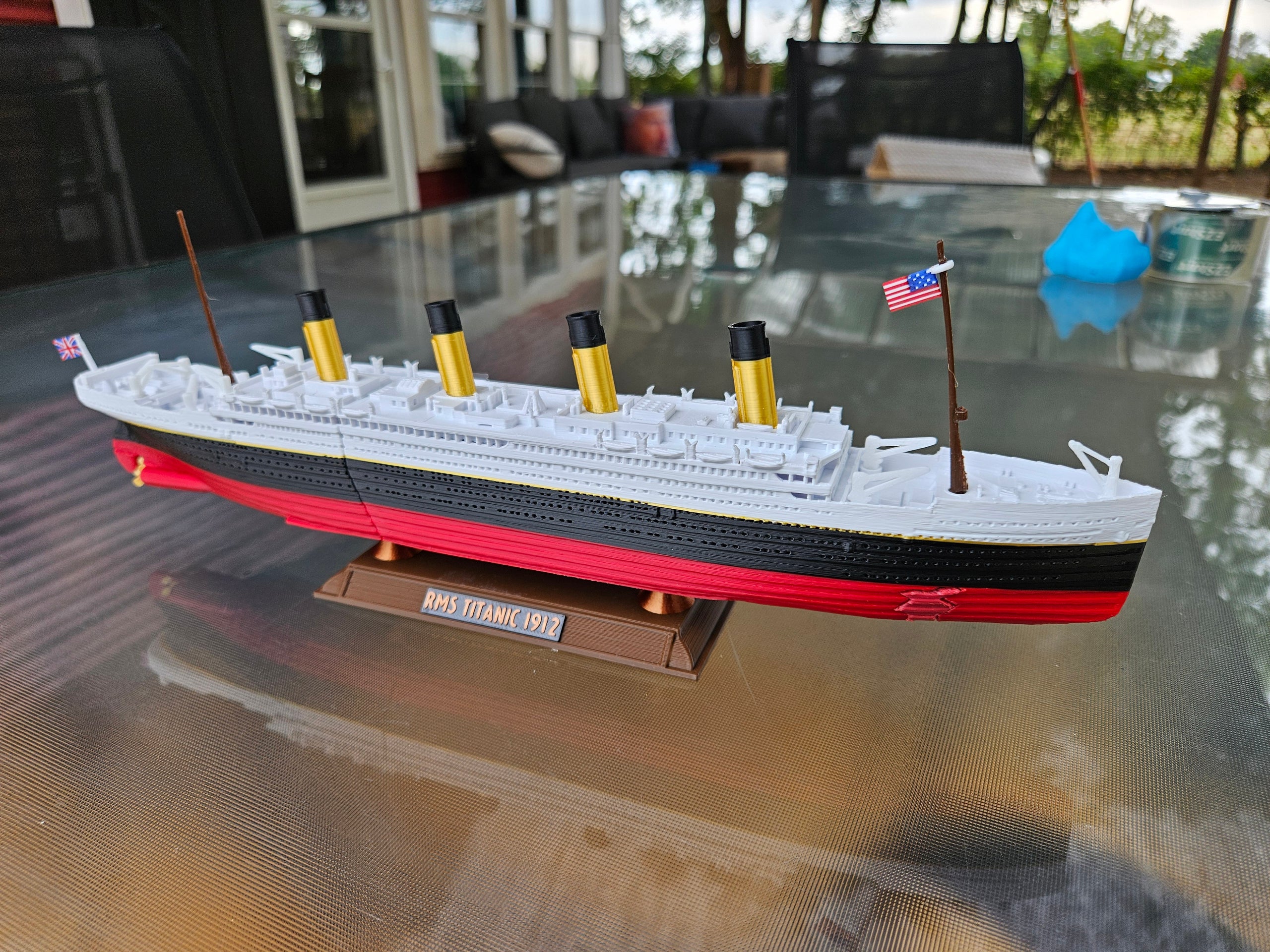 Sinkable titanic toy boat best sale